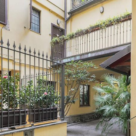 Easylife - Comodo Studio Con Terrazza Zona Navigli Мілан Екстер'єр фото