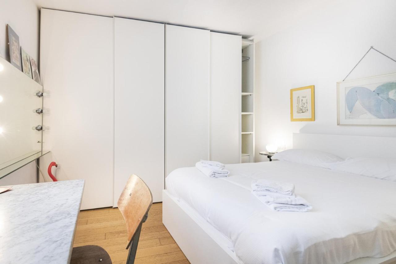 Easylife - Comodo Studio Con Terrazza Zona Navigli Мілан Екстер'єр фото