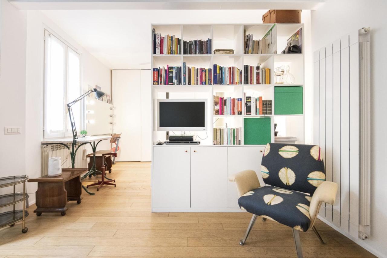 Easylife - Comodo Studio Con Terrazza Zona Navigli Мілан Екстер'єр фото