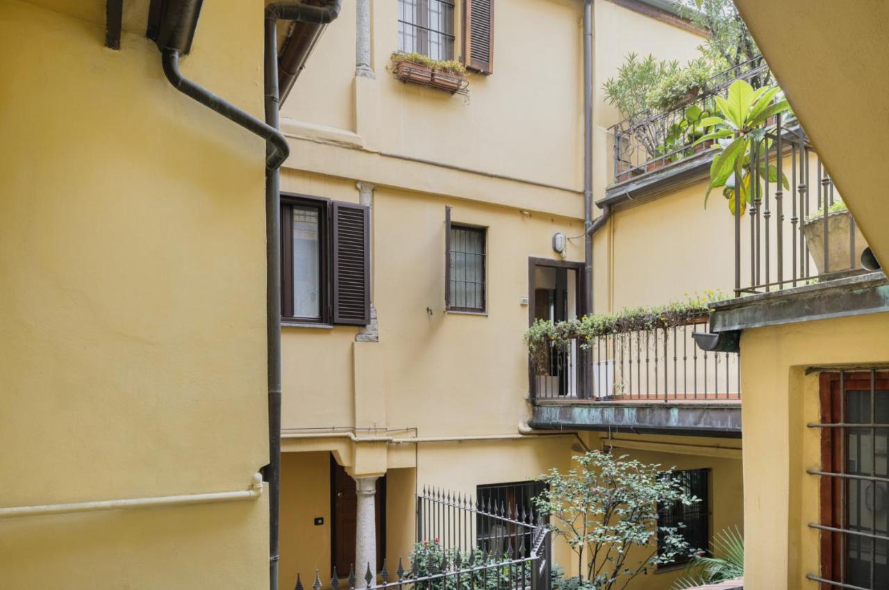 Easylife - Comodo Studio Con Terrazza Zona Navigli Мілан Екстер'єр фото